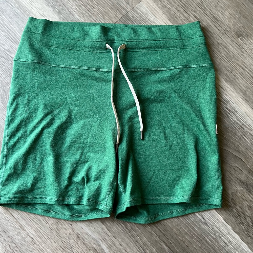 Halo Vintage short